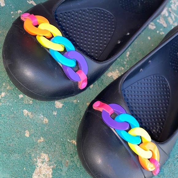 SOLD Crocs - Picture 5 of 7